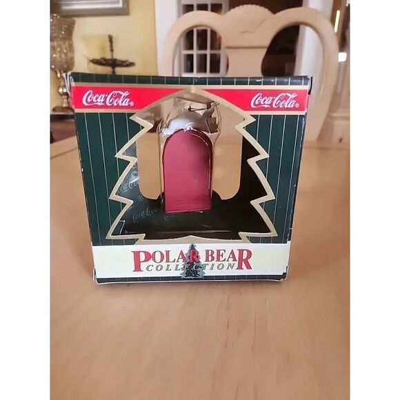 Coca Cola Christmas ornament jukebox polar bear Collection 1999 - Picture 3 of 4